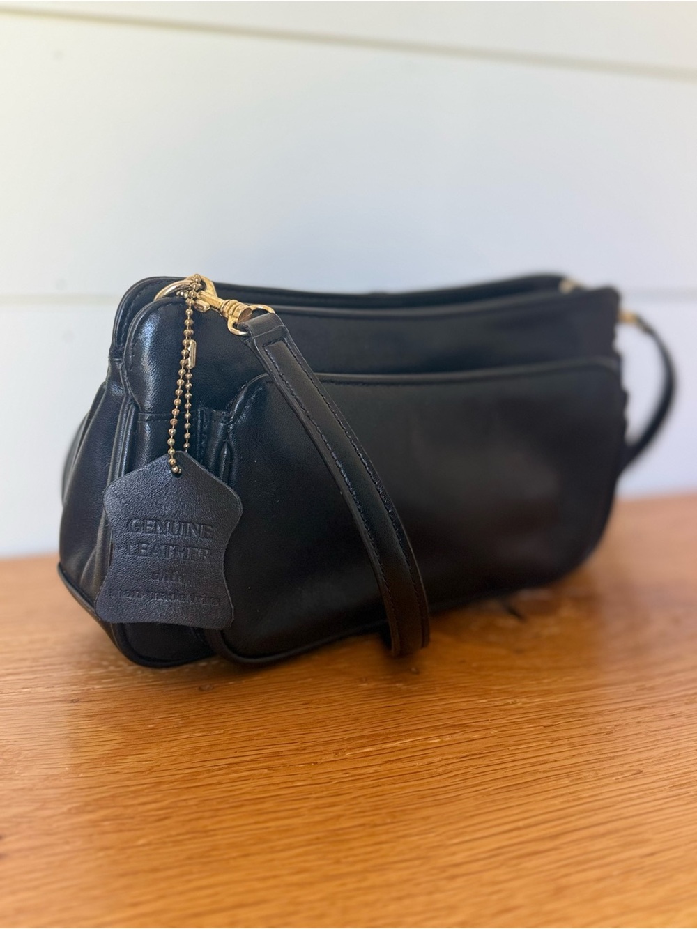 Y2K Early 2000s Giani Bernini Genuine Leather Baguette Shaped Shoulder/Crossbody